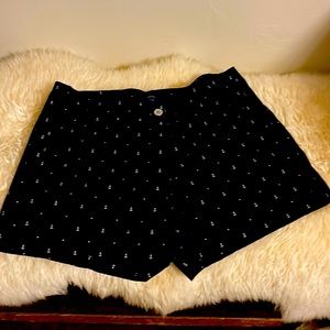 Nautical themed shorts with white anchors